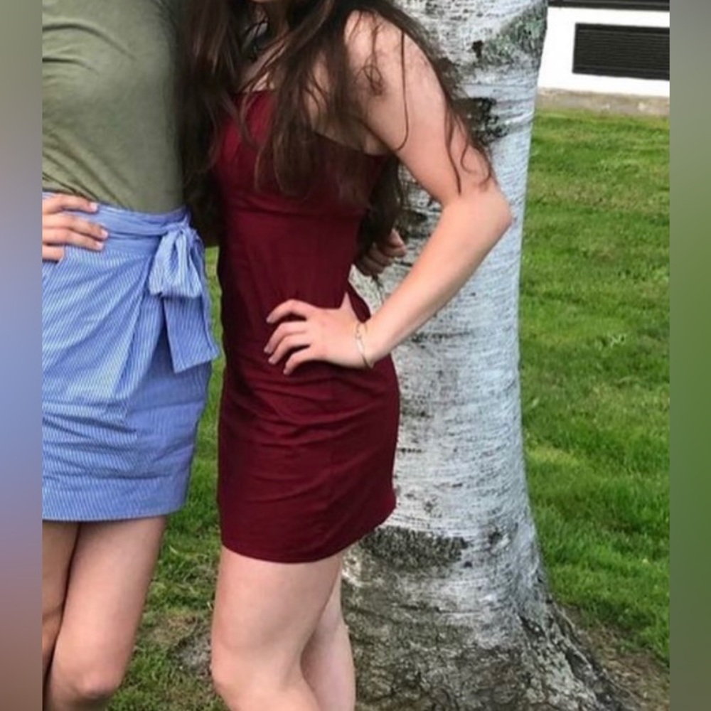 Kendall & Kylie mini dress maroon XS
